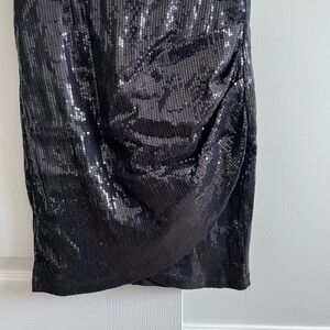 Dynamite Black Sequin Pencil Skirt